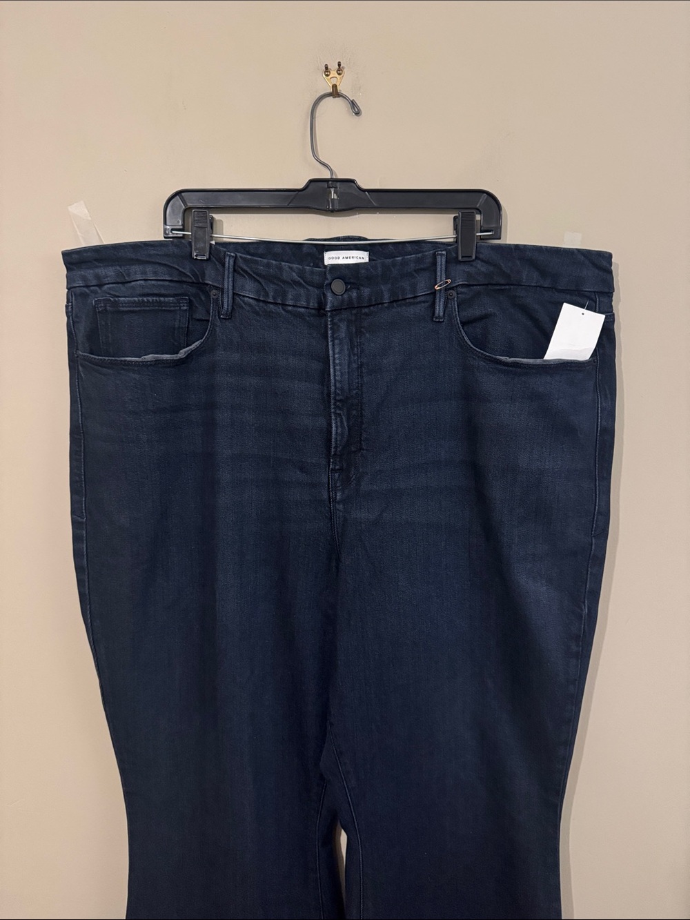 NWOT- Good American Good Legs Flare, solid size 26 - Picture 2 of 12